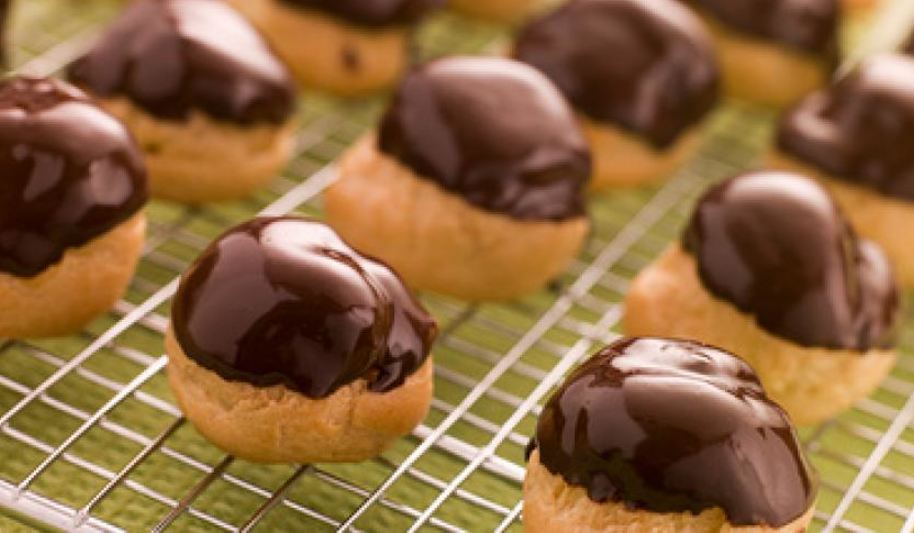 Рецепт профитролей с начинкой пралине