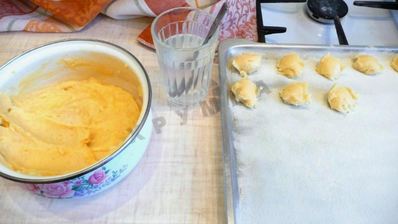 профитроли с заварным кремом