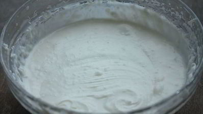 торт из профитролей с вишней и шоколадом