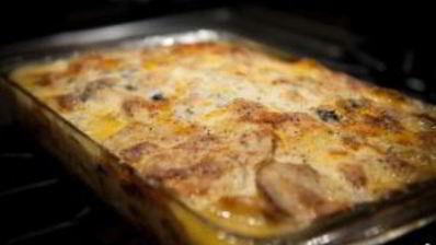 картофельная запеканка с беконом