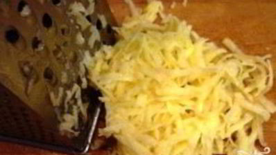 картофельная запеканка с мясными шариками