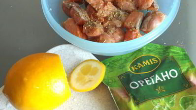 рисовая запеканка с лососем и стручковой фасолью