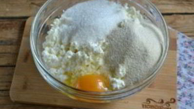 творожная запеканка с манкой в духовке