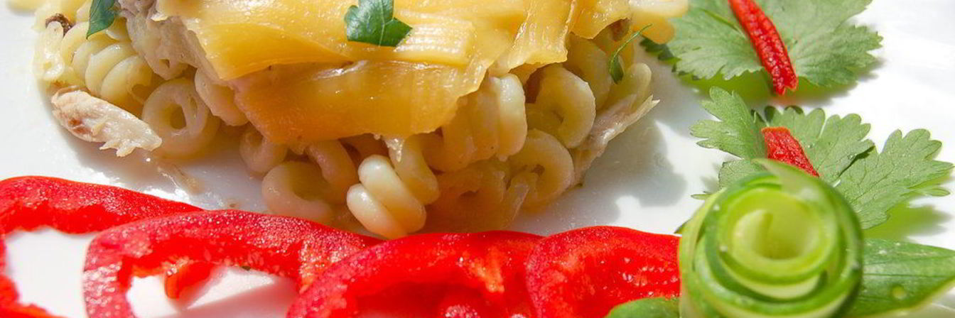 Запеканка из макарон с курицей