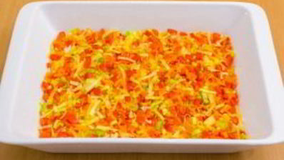 запеканка с рисом, куриным филе, кукурузой и овощами