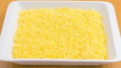 запеканка с рисом, куриным филе, кукурузой и овощами