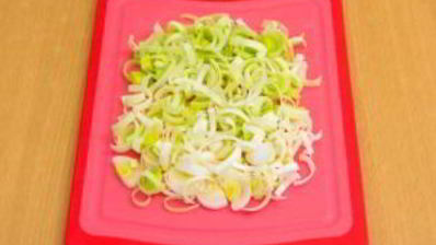 запеканка с рисом, куриным филе, кукурузой и овощами