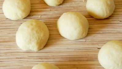 булочки с джемом и штрейзелем