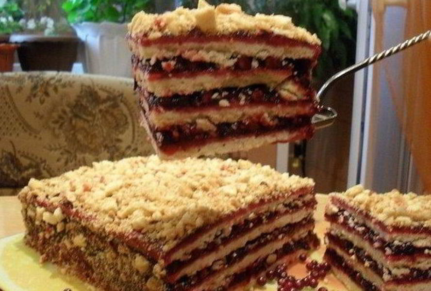 Невероятно простой тортик с джемом