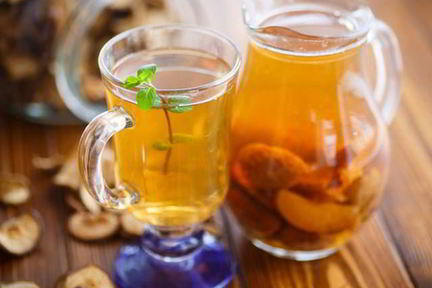 Компот из абрикосов и яблок