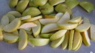 компот из брусники и яблок