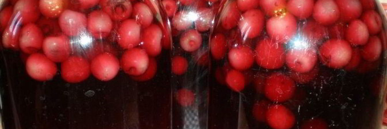 Компот из черешни с косточками на зиму