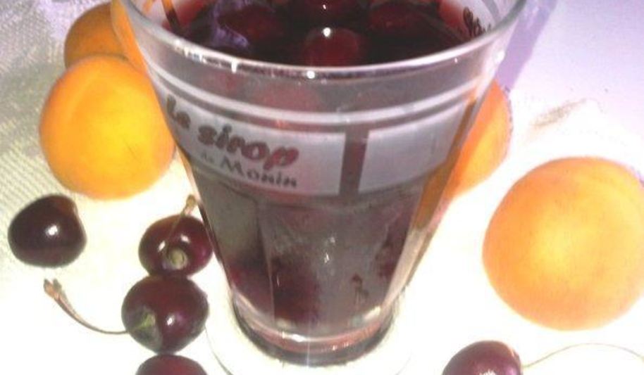 Рецепт компота из черешни