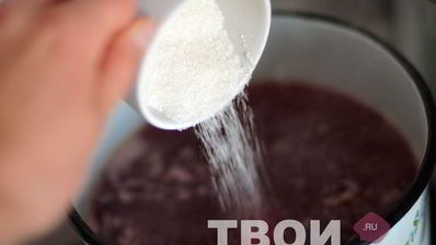 компот из красной смородины с апельсином