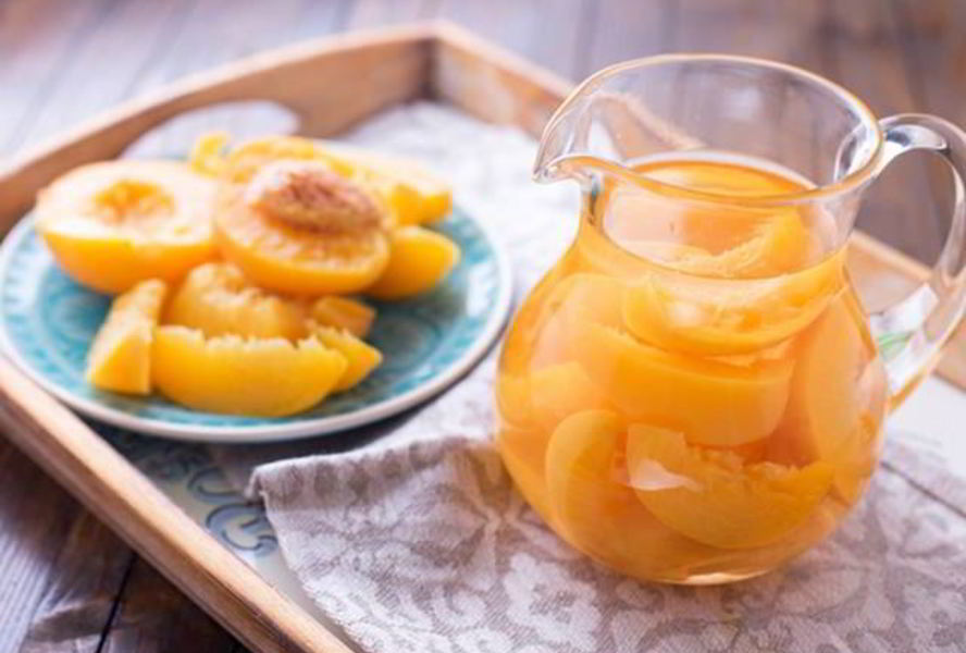 Компот из персиков