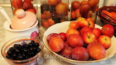 компот из ранеток и черноплодки на зиму