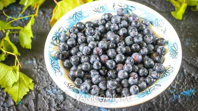 компот из винограда и слив на зиму