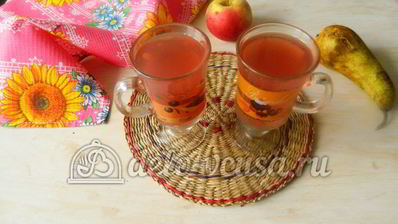 компот из яблок, груш и ягод