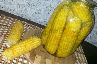 Кукуруза на зиму в початках