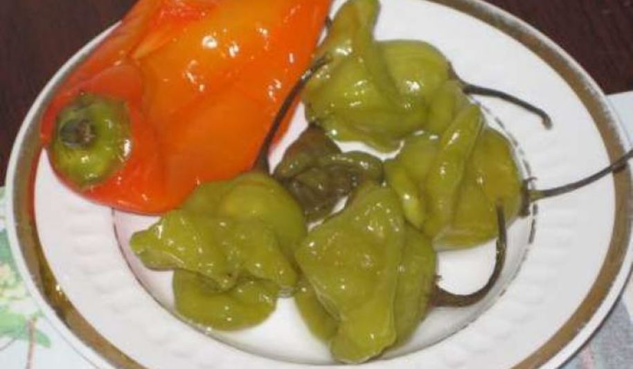 Рецепт квашеного острого перца цицака