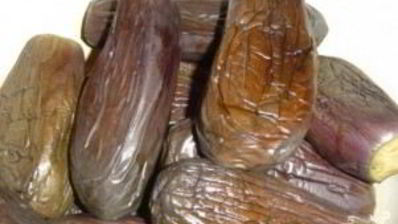 квашеные баклажаны с морковкой и чесноком