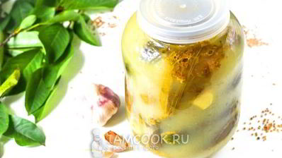 квашеные огурцы с горчицей