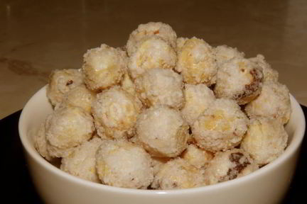 Лесные орехи в сахаре