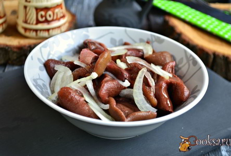 Маринованные лесные грибы за 12 часов