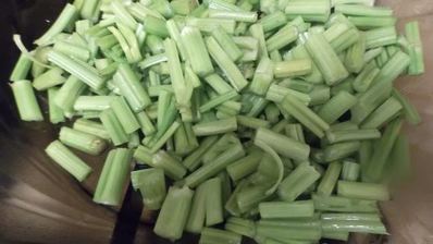 маринованные стебли сельдерея