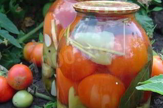 Огурцы с помидорами Овощное ассорти