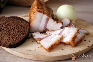 Домашнее соленое сало