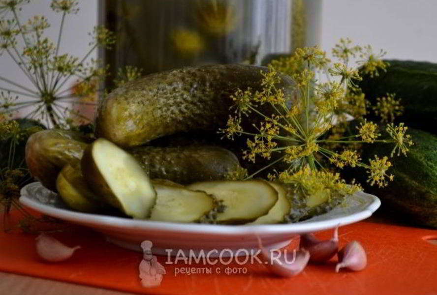 Классические малосольные огурцы