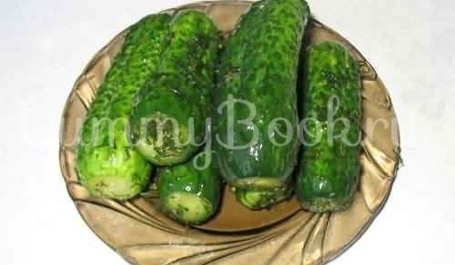 Рецепт малосольных огурчиков без рассола