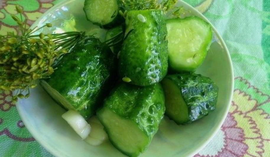 Рецепт малосольных огурчиков