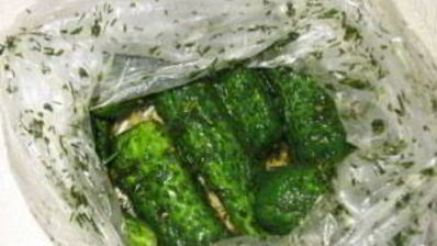 малосольные огурцы без рассола