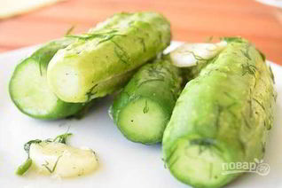 Малосольные огурцы