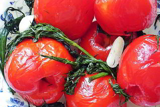 Малосольные помидоры в пакете