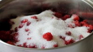 малиновое варенье жидкое