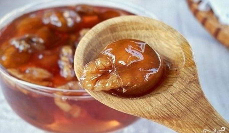 Рецепт варенья из крыжовника с орехами