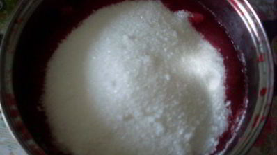 варенье из войлочной вишни с сюрпризом