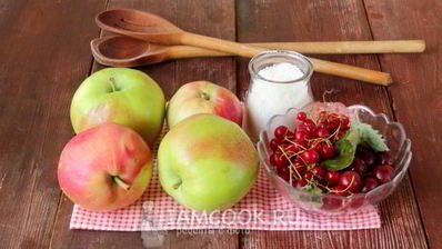 яблочно-ягодное варенье