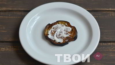 башенка из баклажан и помидоров