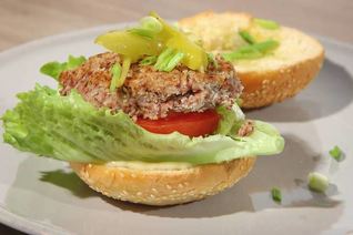 Бургеры с красной фасолью и грибами