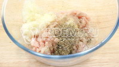 домашние гамбургеры с куриной котлетой