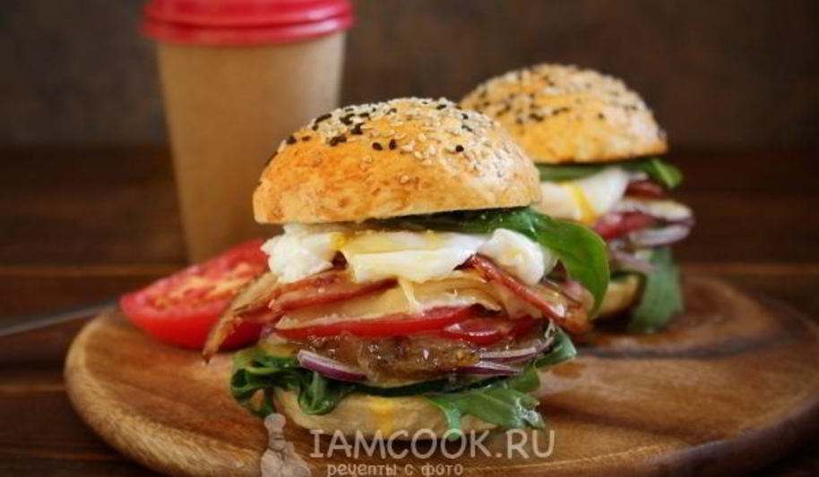 Рецепт дрожжевых булочек с кунжутом для домашних бургеров