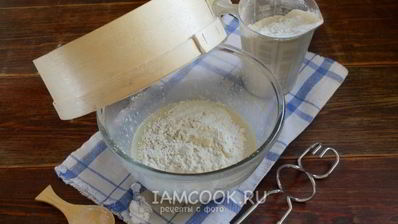 дрожжевые булочки с кунжутом для домашних бургеров