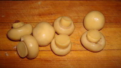 гамбургер с грибами и белым вином