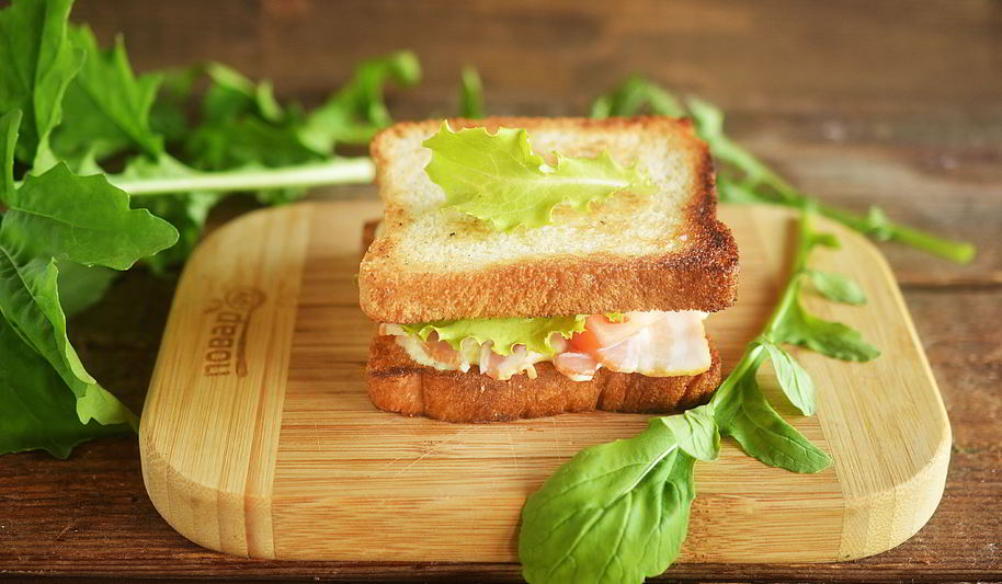 Рецепт бутерброда с беконом