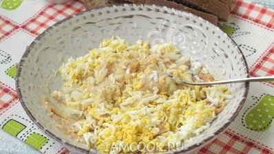 бутерброды с икрой сайды