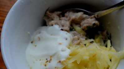 бутерброды с пастой из сельди